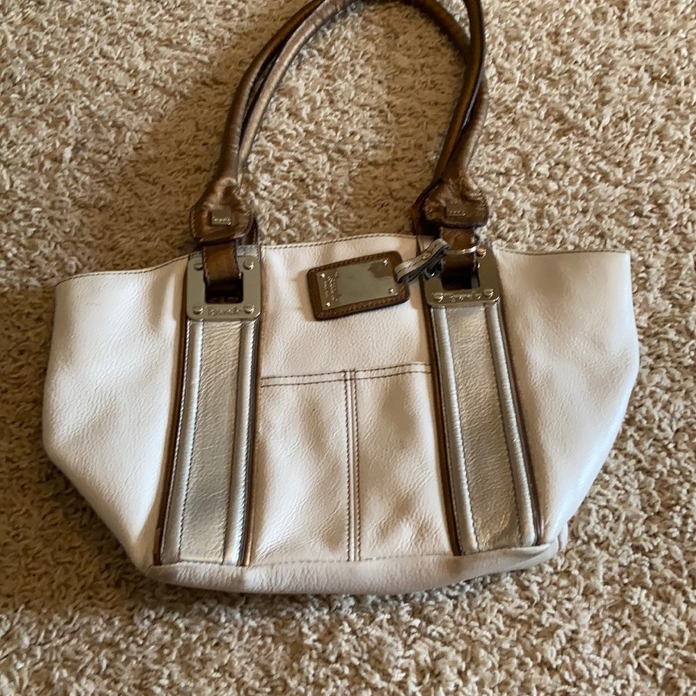 Tan/brown purse